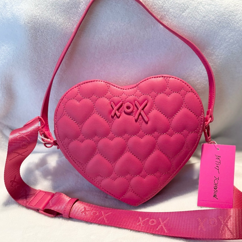 Betsey Johnson Quilted Tote/Crossbody Bag - Fuchsia Pink. V-Day Perfect (NWT)
